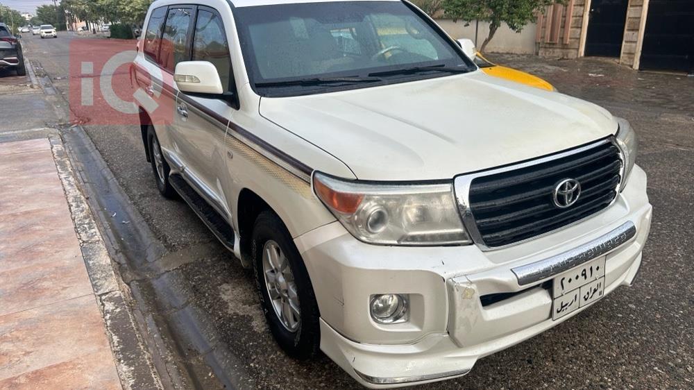 تويوتا لاندكروزر